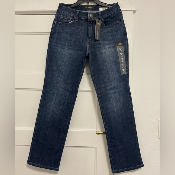 NWT Women’s Size 6 (28” X 28”) Lee Relaxed Fit Straight Leg Mid Rise Jeans Blue - Picture 4 of 13
